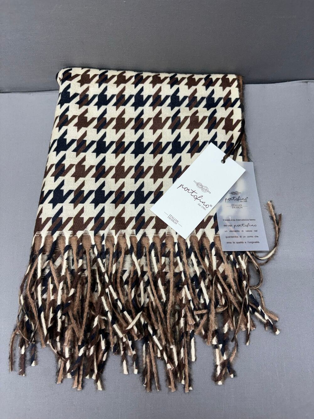 Portofino dal 1986 Italian Design Scarf NWT Houndstooth Fringe Made in Italy